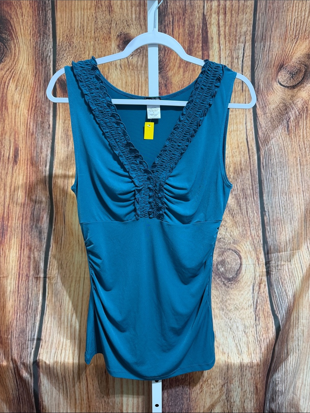 Maurice’s Shirred V- neckline Sleeveless Top Size L